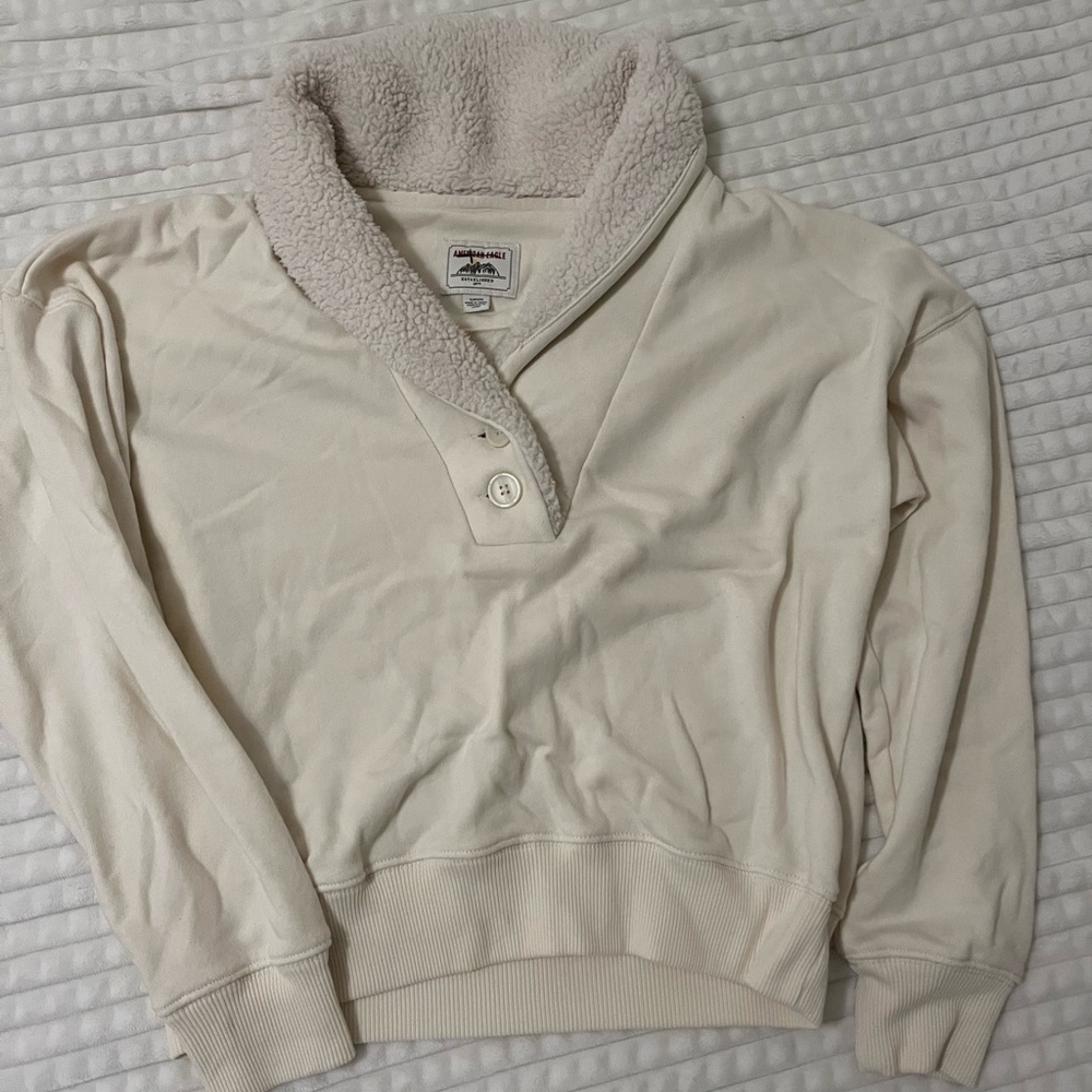 AE crewneck